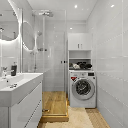 Stylish New With Parking Place Apartman *